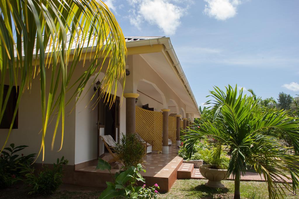 Etoile Labrine Guest House La Digue Dış mekan fotoğraf