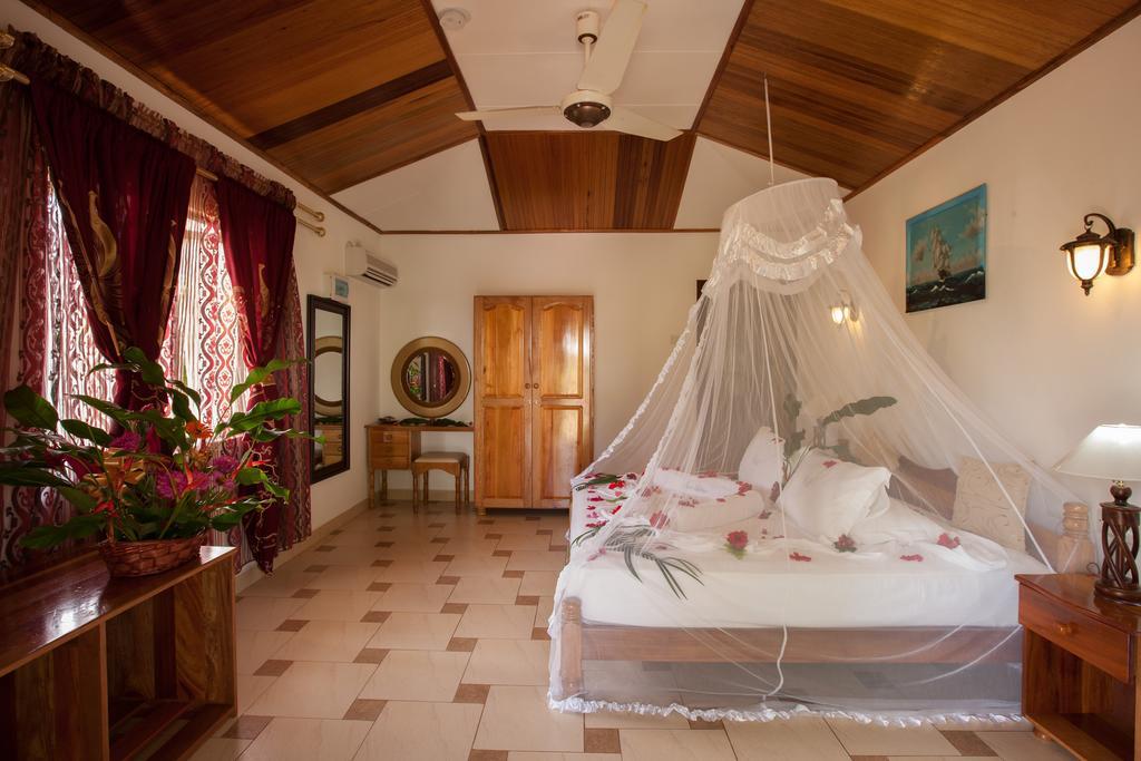 Etoile Labrine Guest House La Digue Dış mekan fotoğraf